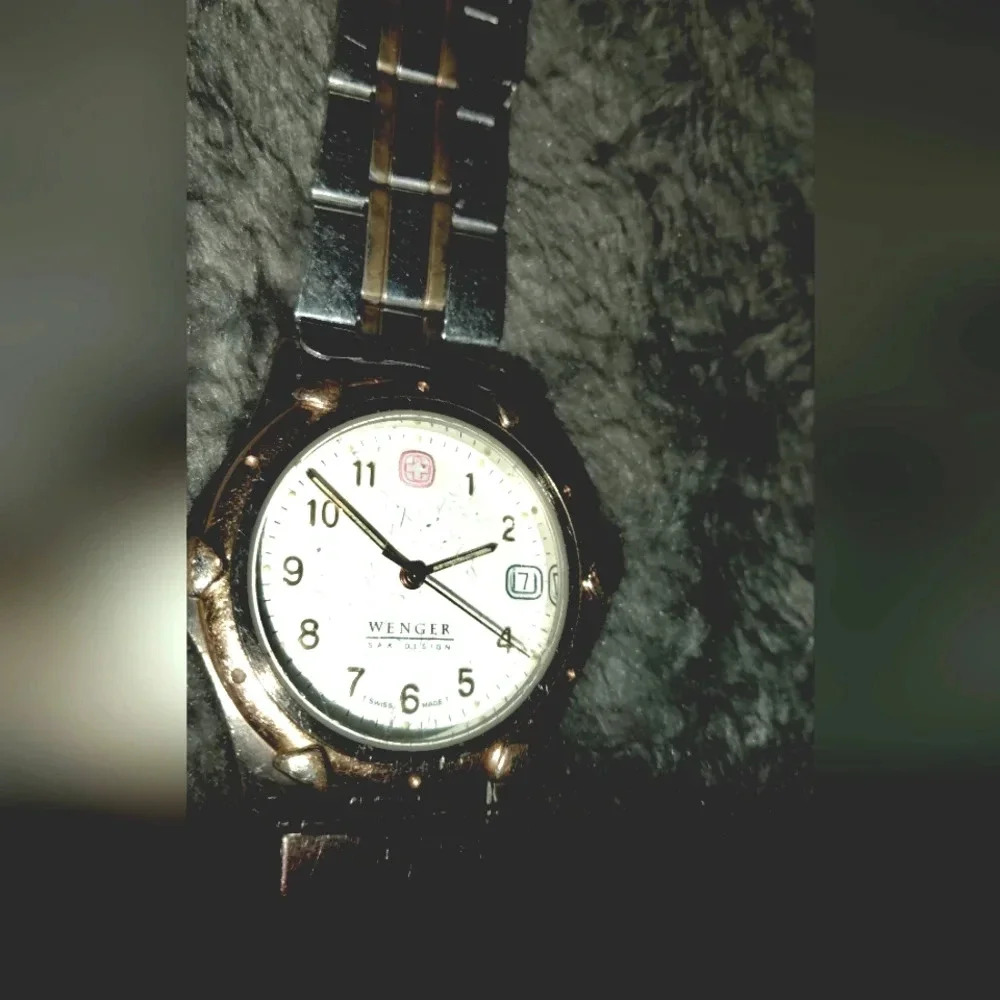 Wenger S.A.K Design Vintage 90’s Ladies Stainless Steel Date Dial Watch